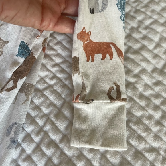 2 SETS OF TODDLER BOY SIZE 2T PJ'S - Picture 11 of 12